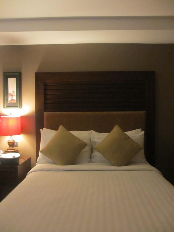The Theodore Hotel 따가이따이 외부 사진