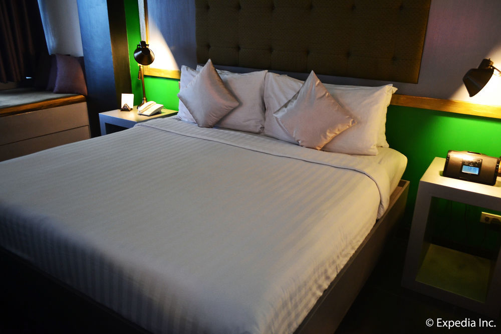 The Theodore Hotel 따가이따이 외부 사진